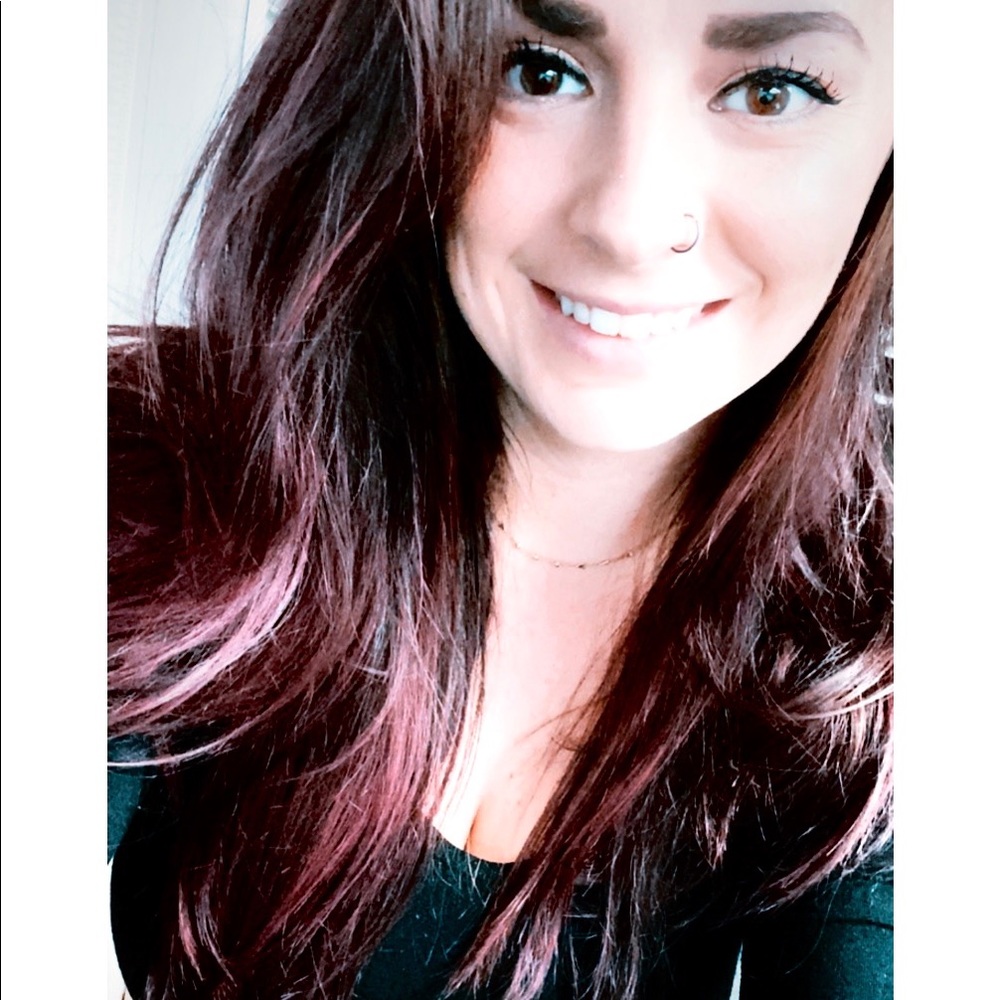 Meet your Posher, Cayleigh